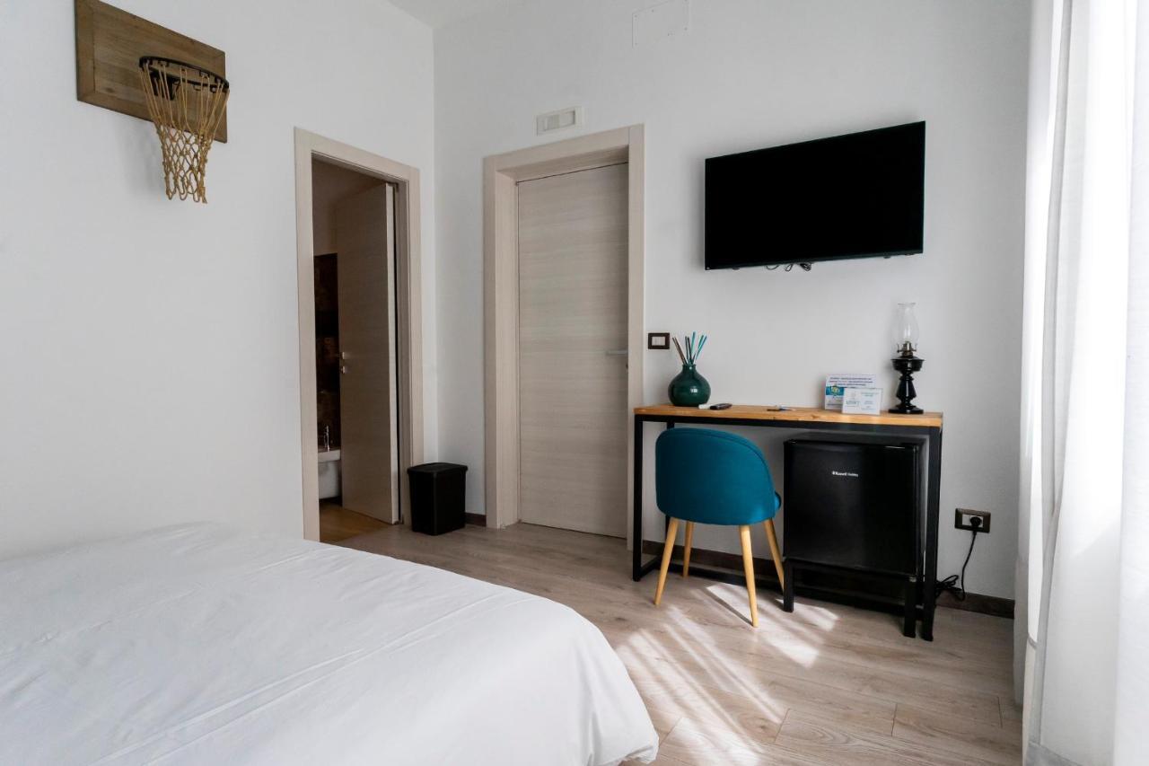 Adrian'S B&B ตูรี ภายนอก รูปภาพ